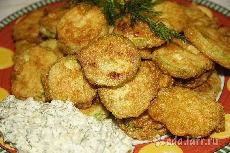 Кабачки с мясом в кляре