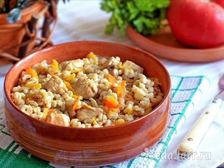Перловый плов с грибами